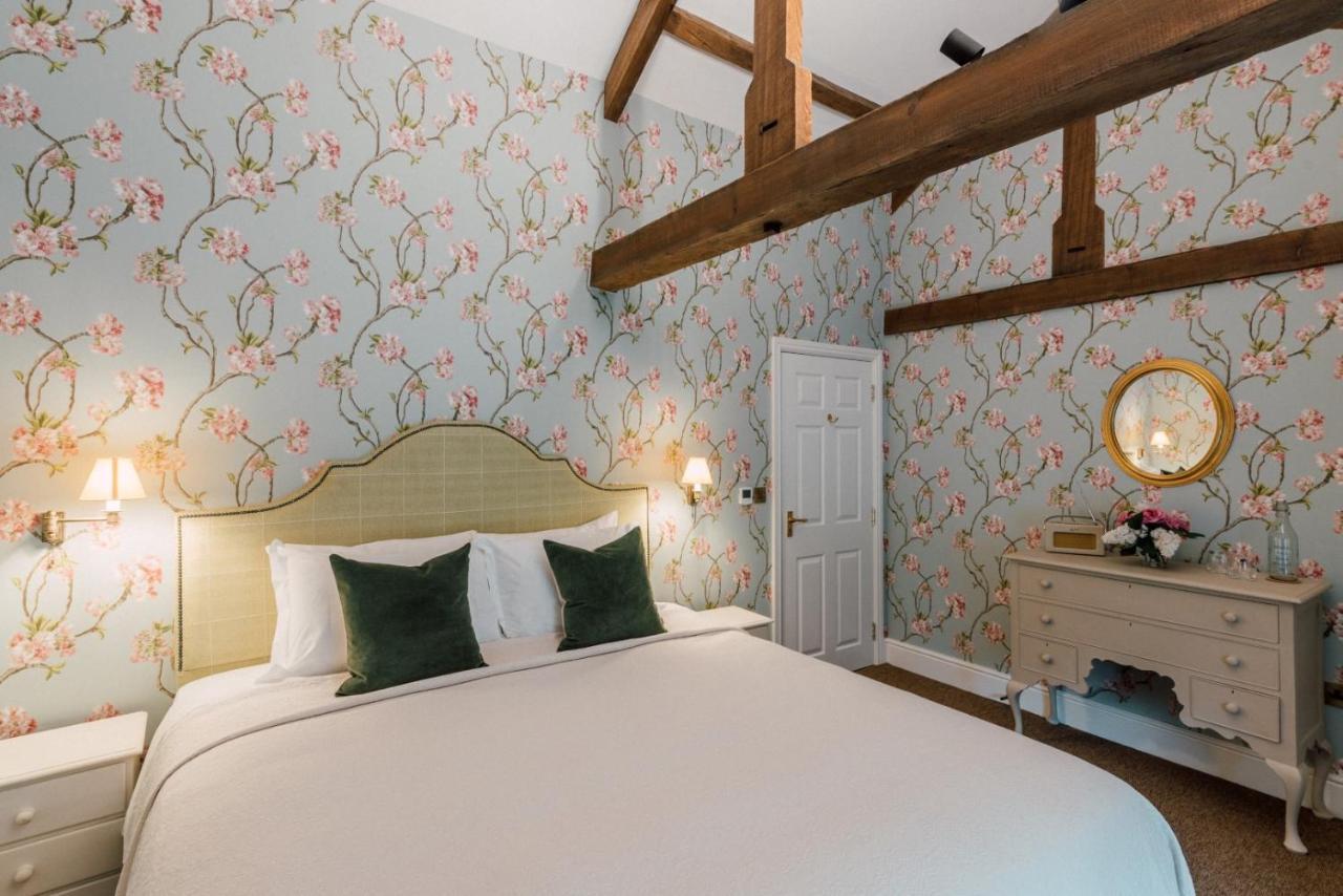 The Milbank Arms Bed & Breakfast Barningham  Room photo